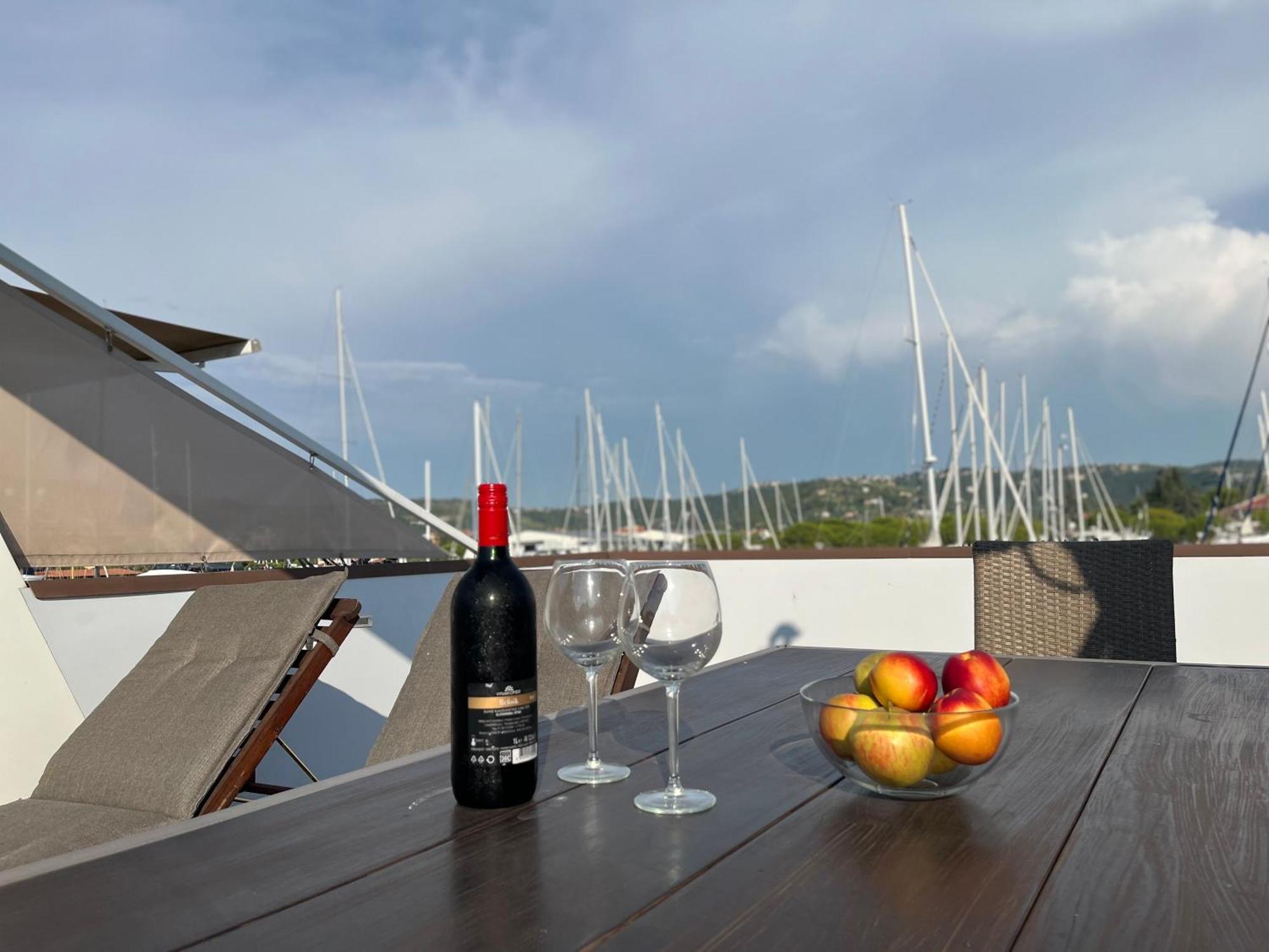 Marina Luxury Houseboat Lace Порторож Экстерьер фото