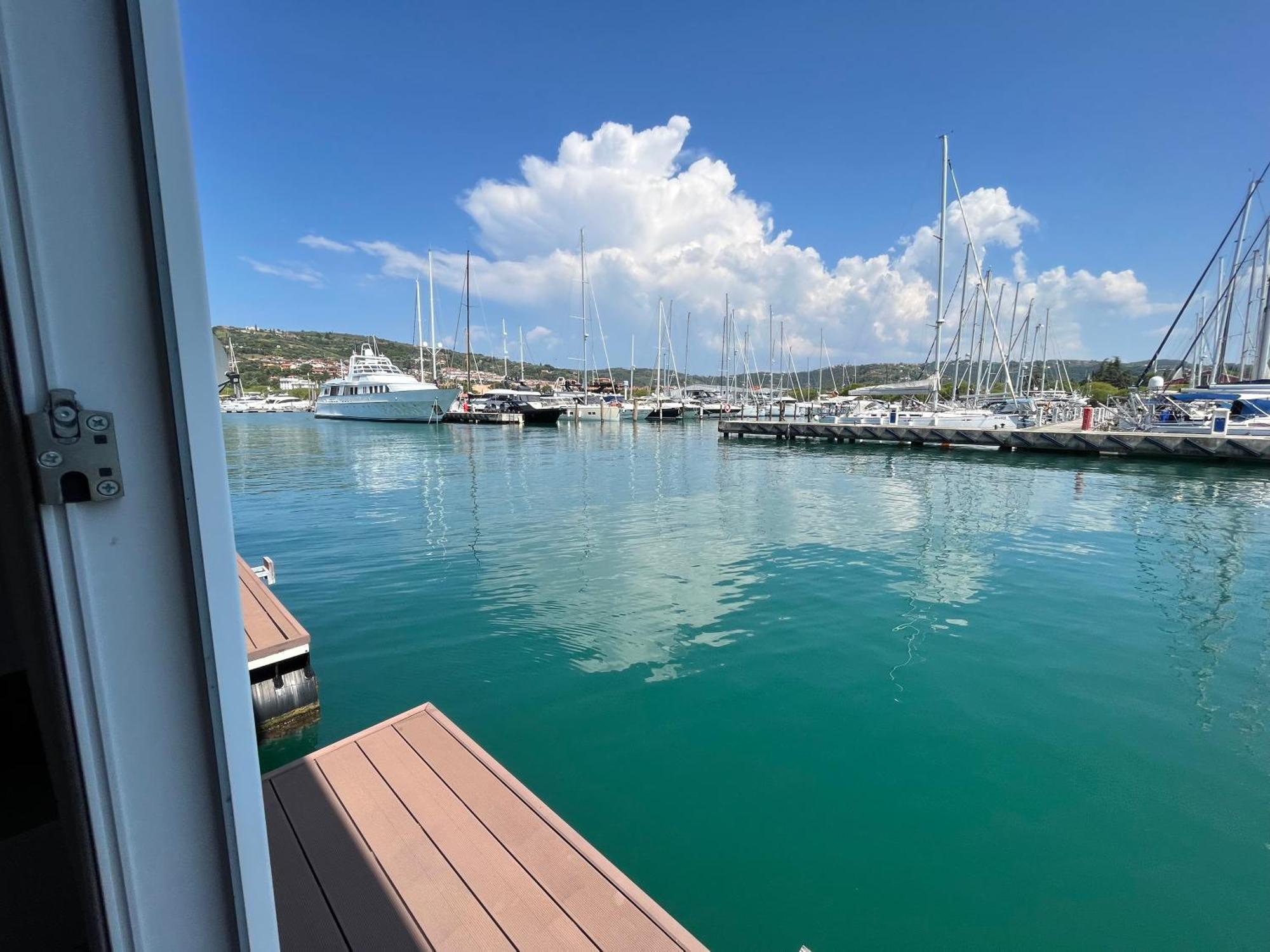 Marina Luxury Houseboat Lace Порторож Экстерьер фото